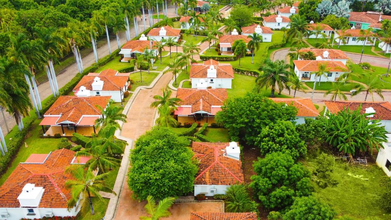 Las Veraneras Villas&Resort Acajutla Exterior foto