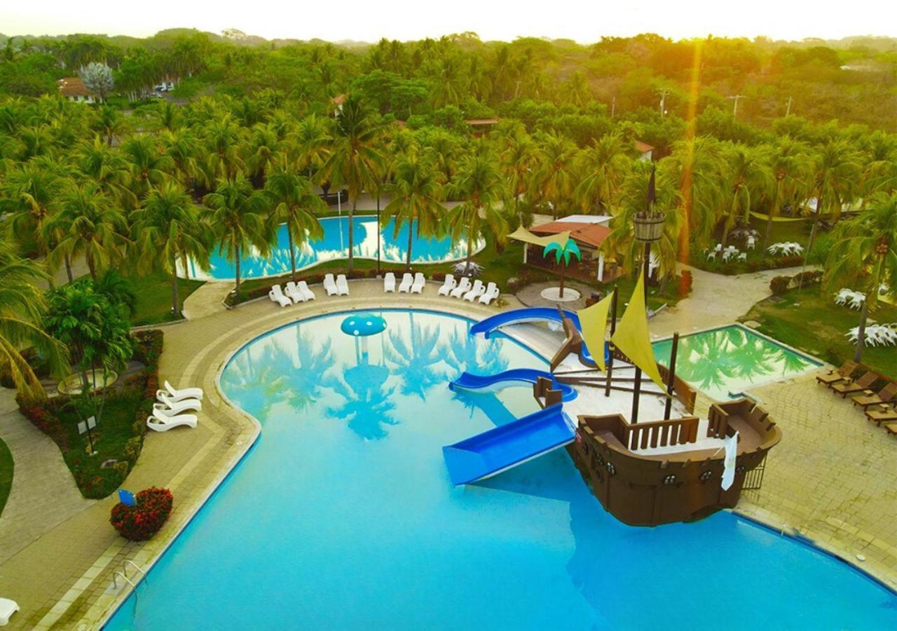 Las Veraneras Villas&Resort Acajutla Exterior foto